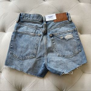 NWT H&M High Waisted denim shorts